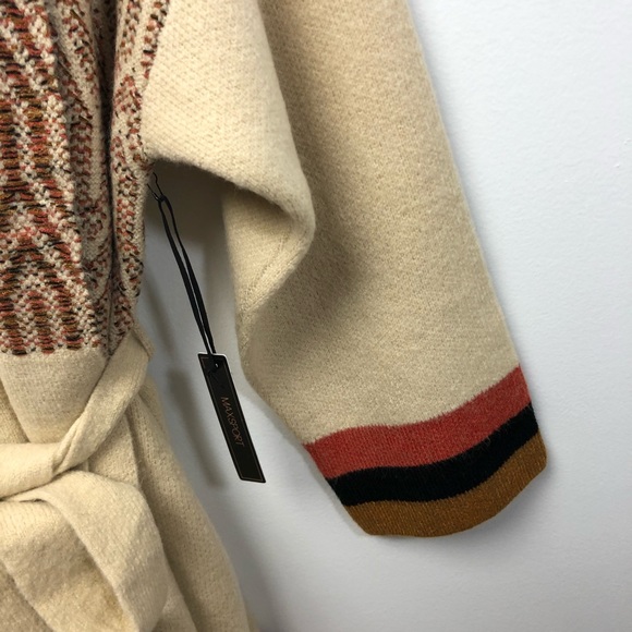 Maxsport Sweater - Picture 4 of 11